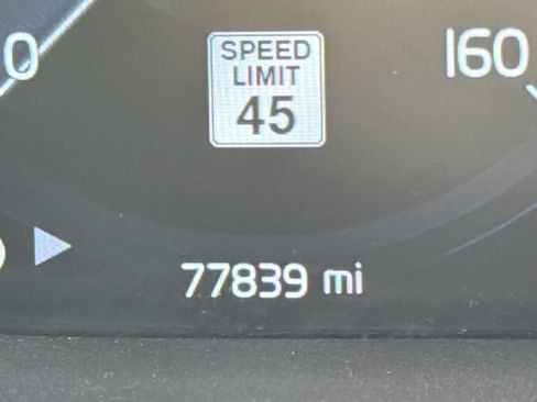Used 2021 Volvo V60 T5 Cross Country w/ Climate Package AWD/4WD image 36