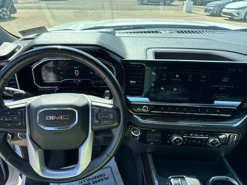 Used 2024 GMC Sierra 1500 Elevation w/ Elevation Premium Package AWD/4WD image 14