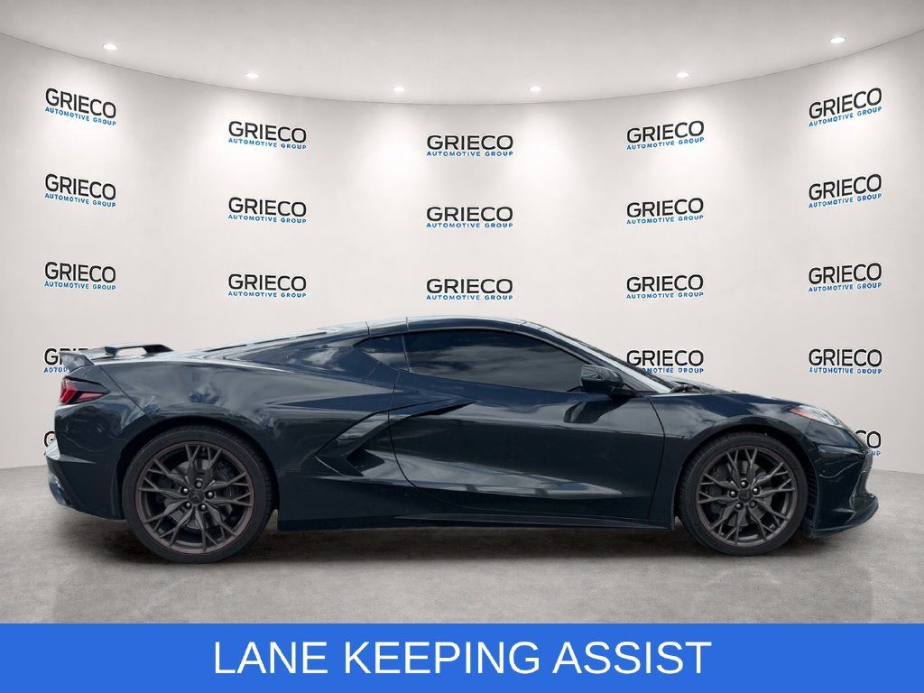 Used 2024 Chevrolet Corvette Stingray Preferred Cpe w/ Z51 Performance Package RWD image 8