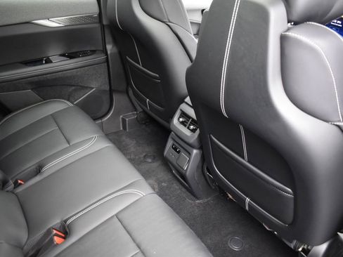 Certified 2025 Cadillac Optiq Sport 2 w/ LPO, Floor Liner Package image 37