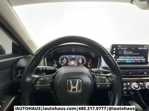 Used 2024 Honda Civic Touring image 28