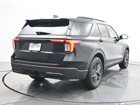 New 2026 Ford Explorer ST-Line w/ ST-Line Street Pack image 8