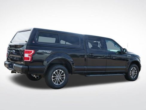 Used 2018 Ford F150 XLT w/ Equipment Group 302A Luxury AWD/4WD image 3