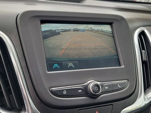 Used 2018 Chevrolet Equinox LT FWD image 29
