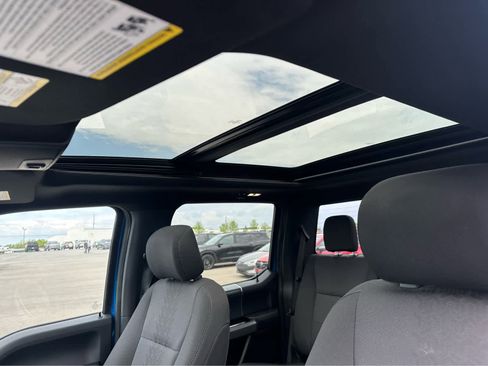 Used 2019 Ford F150 XLT w/ Equipment Group 302A Luxury AWD/4WD image 11