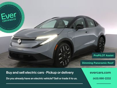 Used 2026 Nissan Leaf Platinum+ w/ Floor Mat Package (Platinum+)