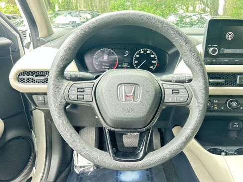 Used 2023 Honda HR-V LX image 16