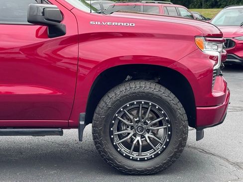 Used 2022 Chevrolet Silverado 1500 RST w/ Convenience Package II AWD/4WD image 45