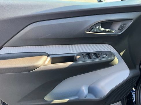 New 2027 Chevrolet Bolt LT w/ Comfort Package FWD image 15