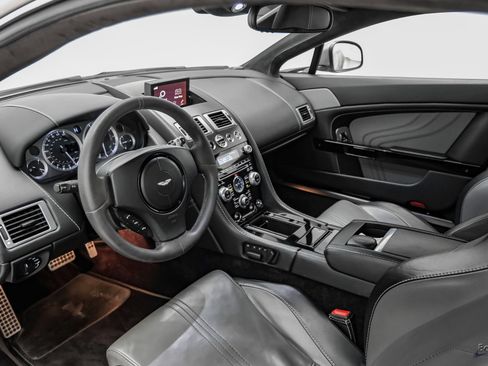 Used 2014 Aston Martin V8 Vantage S RWD image 3