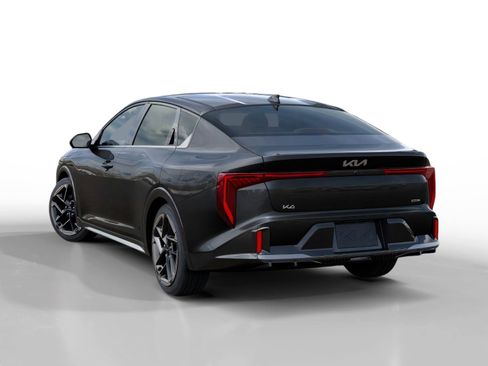 New 2026 Kia K4 GT-Line image 4