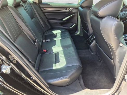 Used 2018 Honda Accord Touring image 20