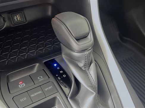 Used 2025 Toyota RAV4 LE image 24