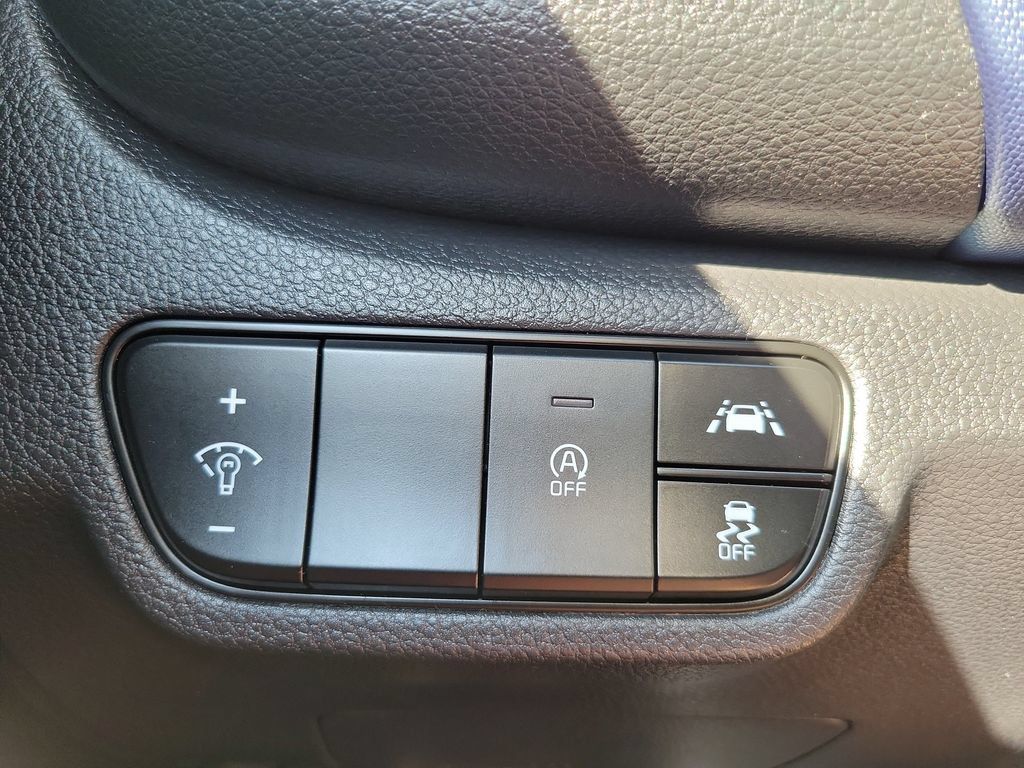 Used 2022 Kia Seltos Nightfall Edition AWD/4WD image 25