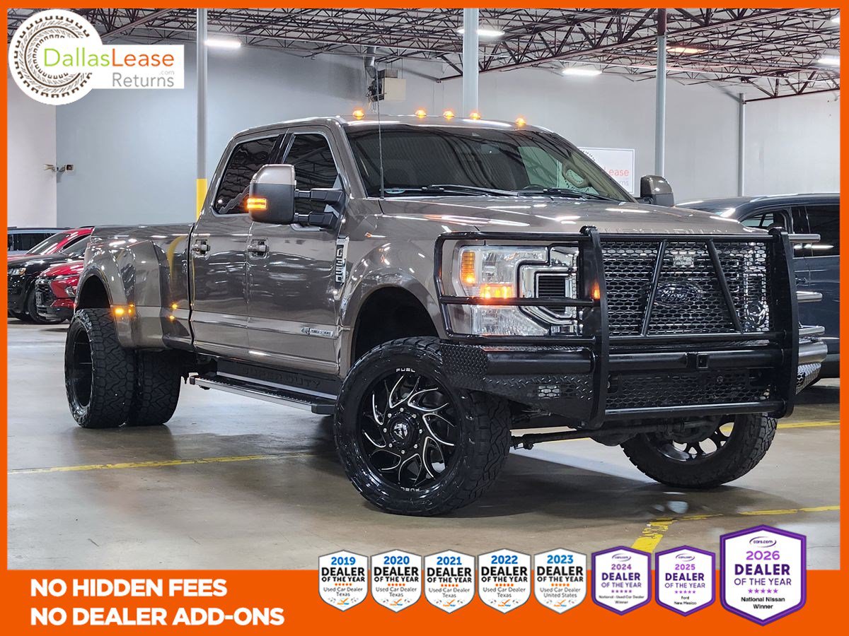 Used 2022 Ford F350 Lariat w/ Lariat Value Package AWD/4WD image 1
