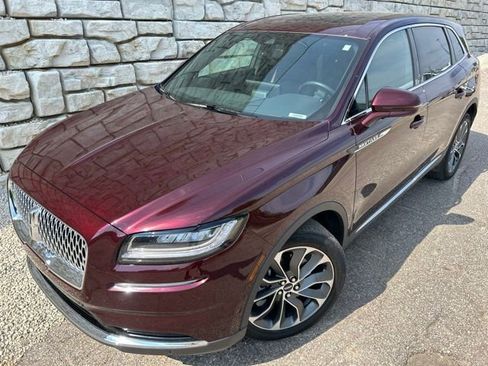 Used 2023 Lincoln Nautilus Reserve w/ Equipment Group 201A AWD/4WD image 1