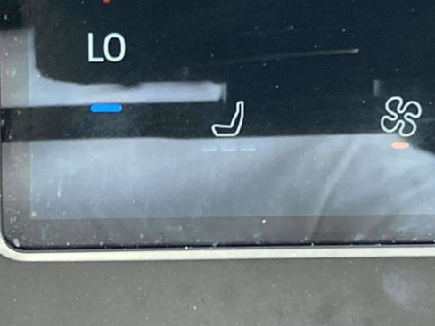 Used 2024 Ford Edge SEL image 22