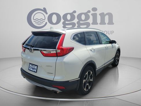 Used 2017 Honda CR-V Touring image 3