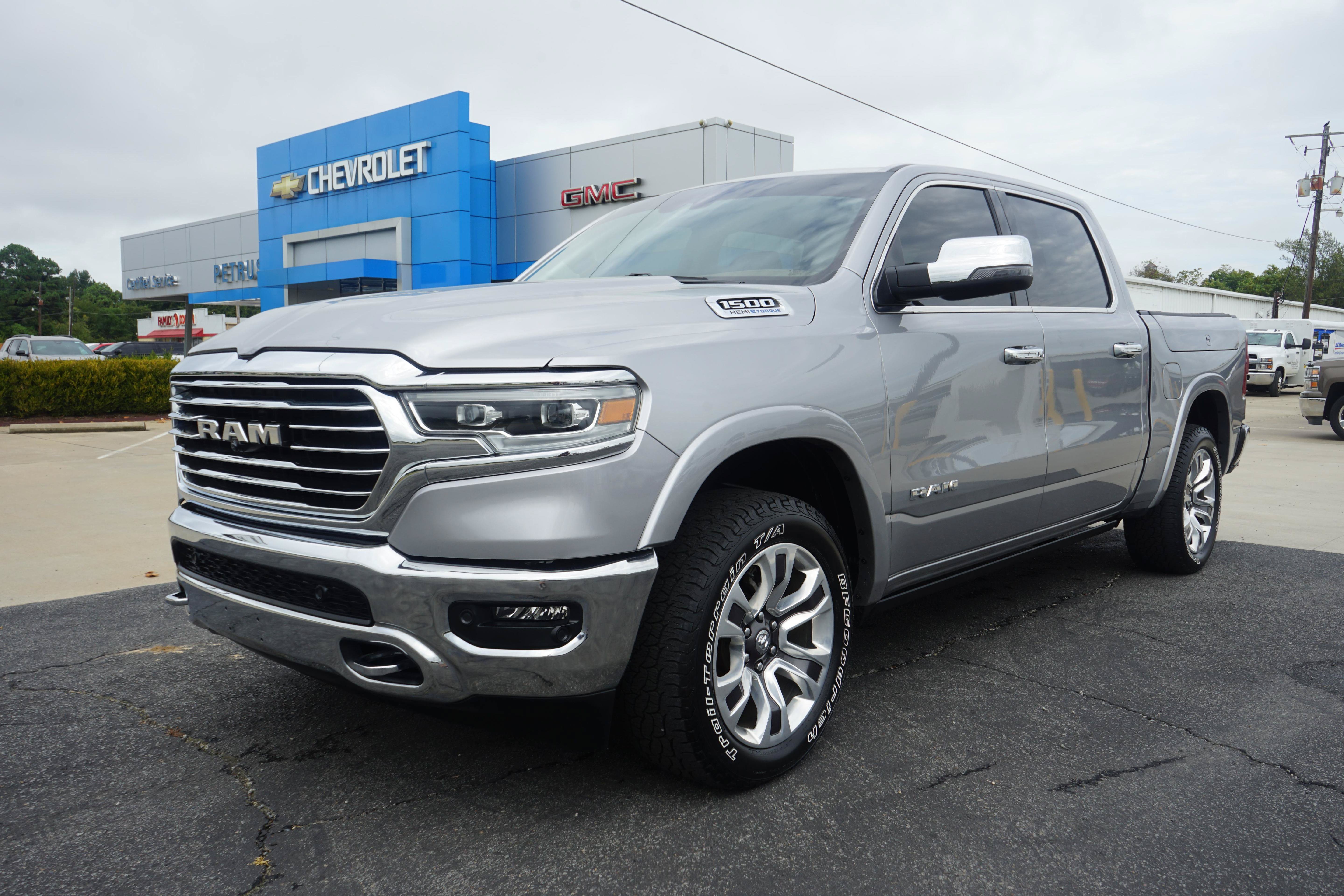 Used 2024 RAM 1500 Limited AWD/4WD image 1