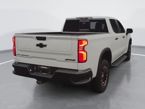 Used 2024 Chevrolet Silverado 1500 ZR2 w/ Technology Package AWD/4WD image 3
