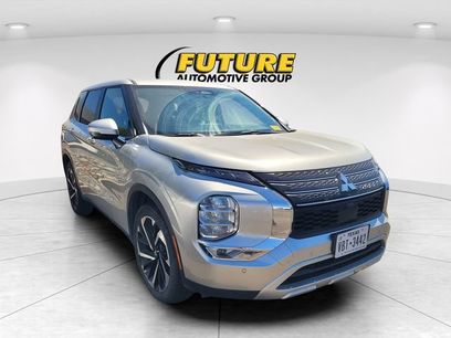 Used 2024 Mitsubishi Outlander SE