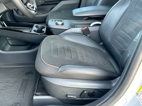 Certified 2023 Ford Mustang Mach-E GT image 20