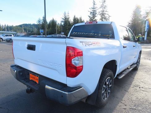 Used 2018 Toyota Tundra SR5 image 8