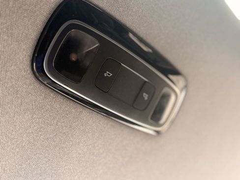 Used 2021 Hyundai Palisade Limited FWD image 34