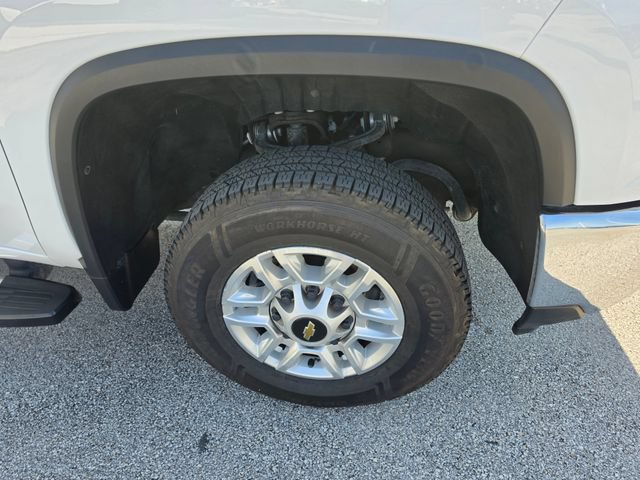 Used 2025 Chevrolet Silverado 2500 LT w/ Convenience Package AWD/4WD image 14