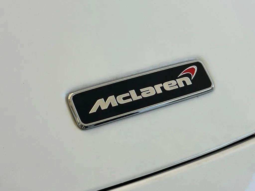 Used 2018 McLaren 720S Performance RWD image 26
