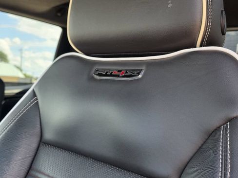 Used 2022 GMC Sierra 1500 AT4X AWD/4WD image 22