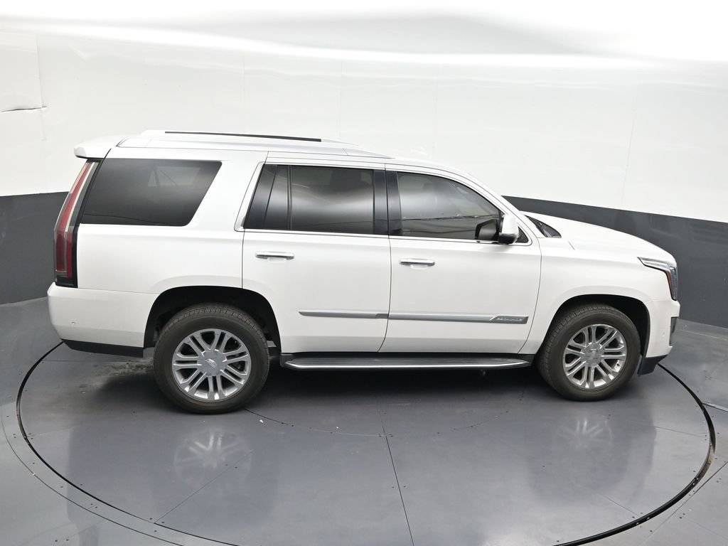 Used 2020 Cadillac Escalade 2WD image 21