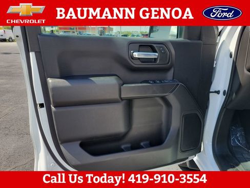 Used 2023 GMC Sierra 1500 Pro w/ Graphite Edition AWD/4WD image 10