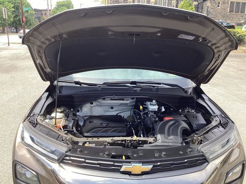 Used 2021 Chevrolet TrailBlazer ACTIV w/ Sun and Liftgate Package AWD/4WD image 21