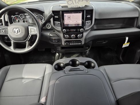 New 2026 RAM 2500 Tradesman AWD/4WD image 18