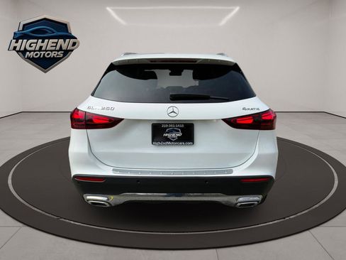 Used 2025 Mercedes-Benz GLA 250 4MATIC w/ Winter Package image 6