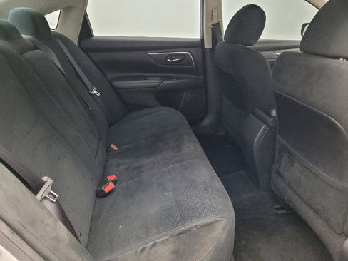 Used 2015 Nissan Altima 2.5 SV FWD image 19