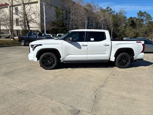 New 2026 Toyota Tundra SR5 image 2