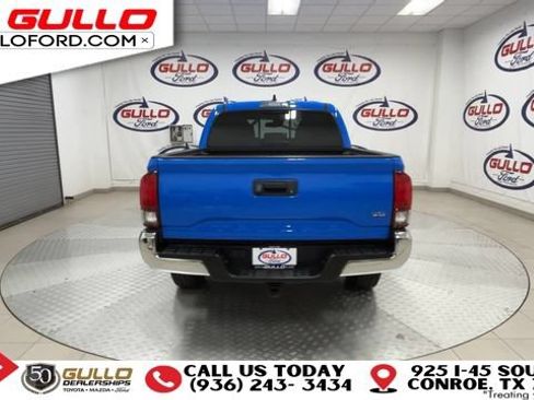 Used 2020 Toyota Tacoma SR5 RWD image 7