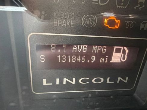 Used 2011 Lincoln Navigator 4WD w/ 101A Rapid Spec Order Code image 51