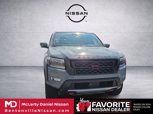 Used 2023 Nissan Frontier PRO-4X w/ Pro-4X Premium Package AWD/4WD image 1
