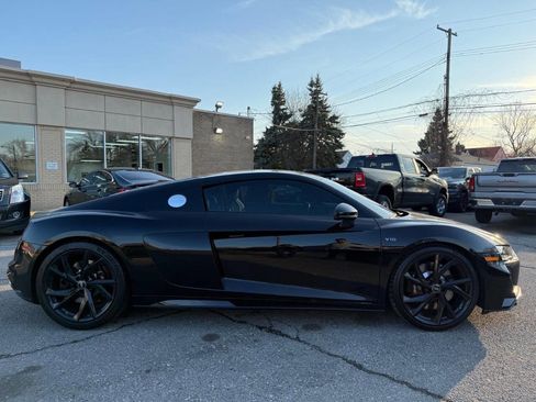 Used 2022 Audi R8 V10 image 9