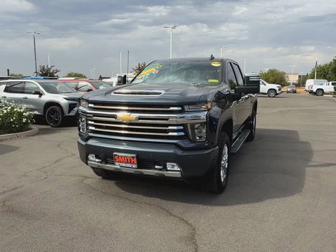 Used 2020 Chevrolet Silverado 2500 High Country w/ Z71 Off-Road Package image 2