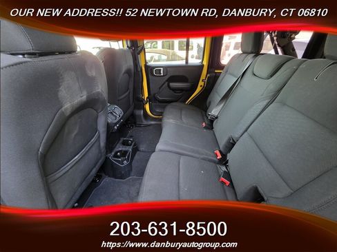 Used 2019 Jeep Wrangler Unlimited Sport S AWD/4WD image 8