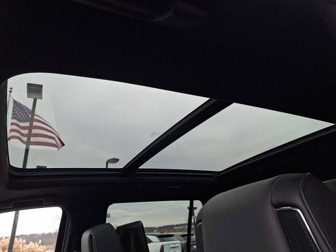 Certified 2024 Cadillac Escalade Sport w/ LPO, ONYX Package image 16