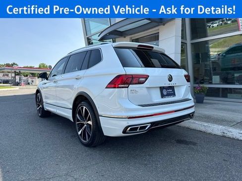 Certified 2023 Volkswagen Tiguan SEL R-Line AWD/4WD image 3