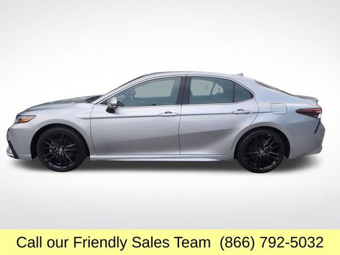 Used 2024 Toyota Camry XSE FWD image 2