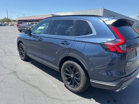 Used 2024 Honda CR-V Sport image 5