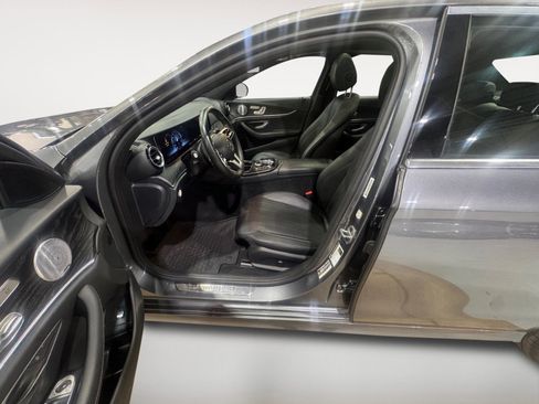 Used 2020 Mercedes-Benz E 350 4MATIC Sedan image 14