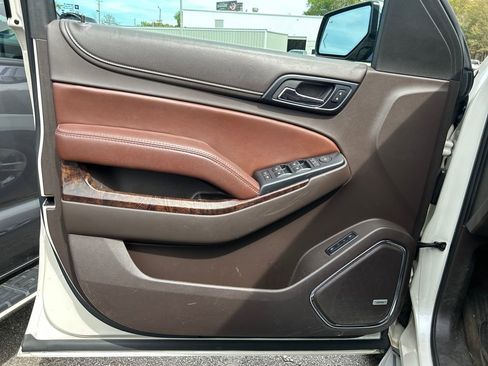 Used 2015 Chevrolet Tahoe LTZ image 7